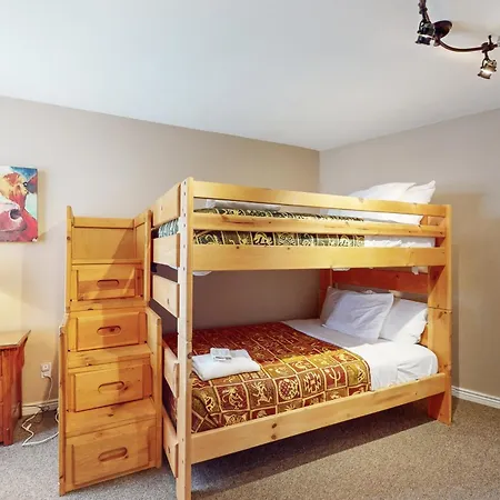 The Mccormick Apartment